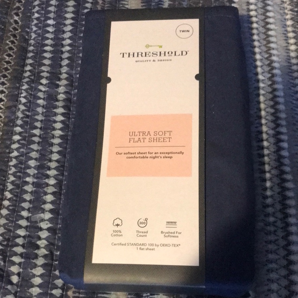 Threshold Ultra Soft Flat Sheet - Navy